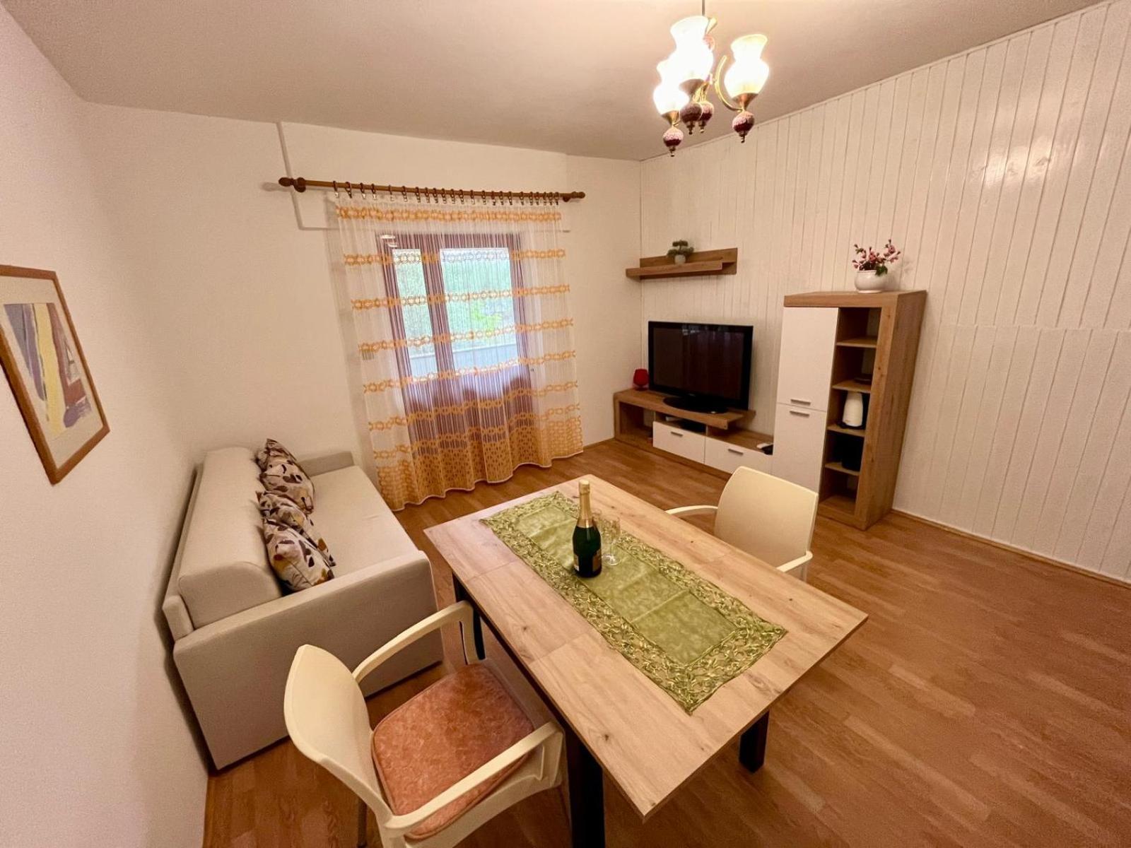 Apartmani Krunić Barbat na Rabu Bagian luar foto